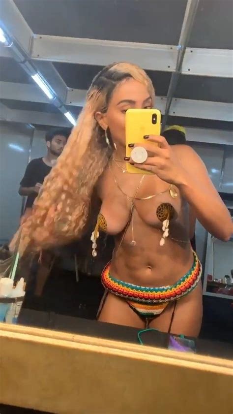 Anitta Singer Topless Nude Fappening Pics The Fappening