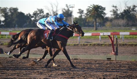 Largo Man Viene De Dos Segundos Y Busca Que La Tercera Sea La Vencida