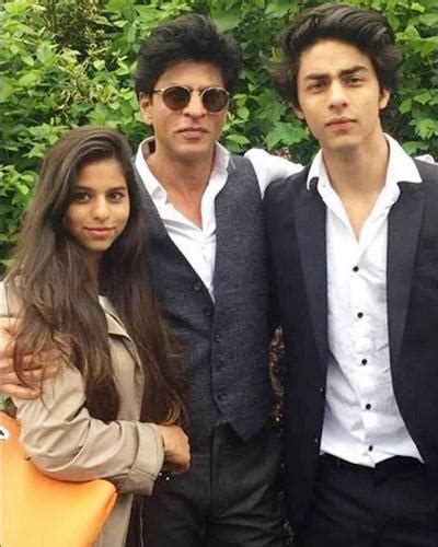 Aryan Khan Height, Age, Girlfriends, Family, Biography » StarsUnfolded