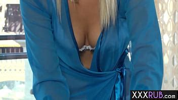 Lucky Stud Guys Eric Masterson And Dick Chibbles Enjoyed Blowjob By Wet Blonde MILF Masseuse