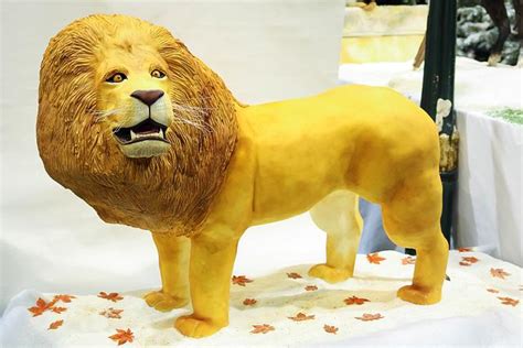 Aslan - Lion from Narnia - Decorated Cake by Alana Lily - CakesDecor