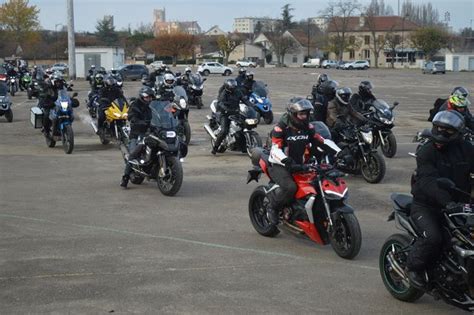 Les motards icaunais en colère manifestent contre la mise en place d un