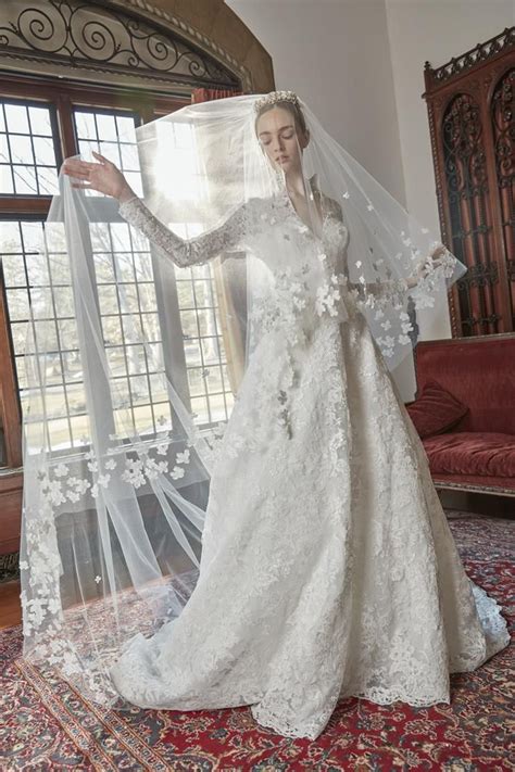 Spring 2022 Wedding Dresses Sareh Nouri Fit For A Queen Wedding