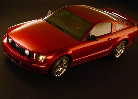 2005 Ford Mustang - Gallery | Top Speed