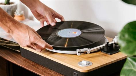 Best Record Players For Beginners Turntables For First Timers