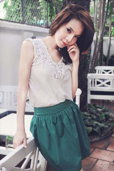 Siêu mẫu Ngọc Bích thanh minh chuyện bị phát tán ảnh nude Báo Dân trí