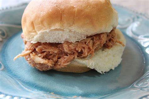 Barbecue Shredded Chicken Sandwiches - Trisha Dishes