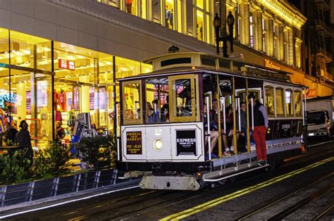 Funicular En Las Calles De San Francisco Foto Editorial Imagen De