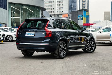 【沃尔沃xc90新能源t8 62km 长续航智尊豪华版侧后45度车头向右水平图片 汽车图片大全】 易车