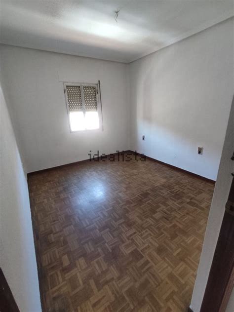 Piso En Venta En Calle De Los Cacere Os Villaverde Alto Madrid