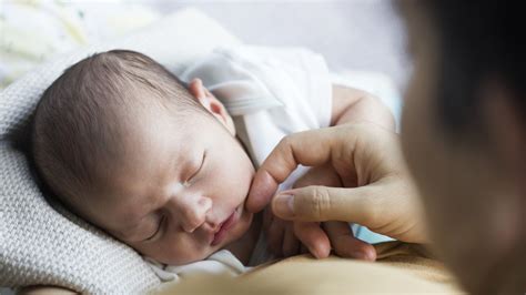 Jak Poradzi Sobie Z Kolk Dzieci C Doula Radzi Jak Zaj Si