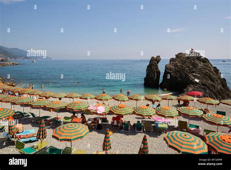 Monterosso Al Mare Italy July 9 2016 Monterosso Al Mare Beach