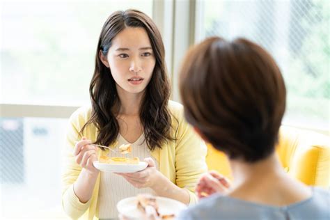 自分の話ばかりする人の特徴や心理とは？対処法を覚えておこう！ 私のキャリチェン