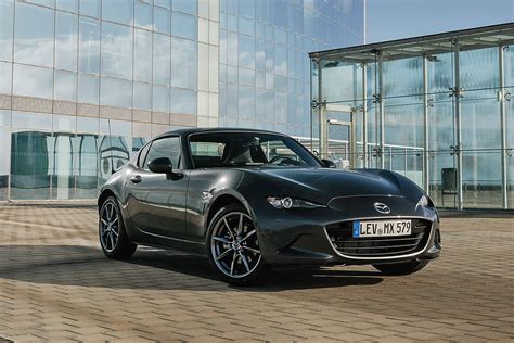 Mazda MX 5 IV RF 2 0 Skyactiv G 184 KM 2022 Kabriolet Skrzynia Automat