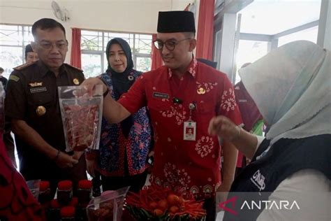 Pj Bupati Harapkan Banyumas Segera Swasembada Komoditas Pangan ANTARA