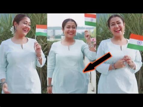 Neha Kakkar Flaunting Her Baby Bump On Independence Day Th Month