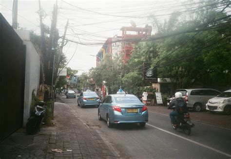 Bali traffic in Seminyak in one pic, skip taxis ride scooter instead
