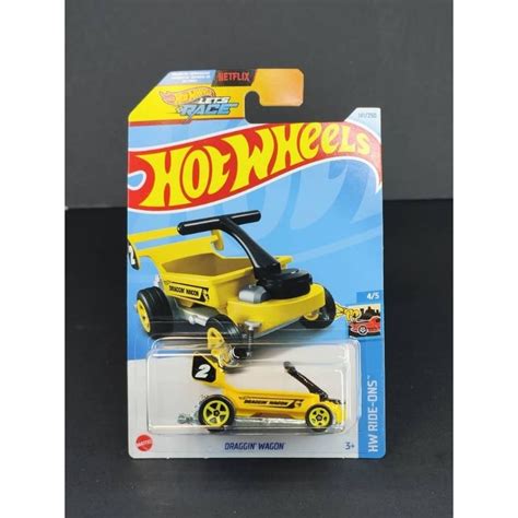 Hot Wheels Draggin Wagon Netflix Let S Race Yellow