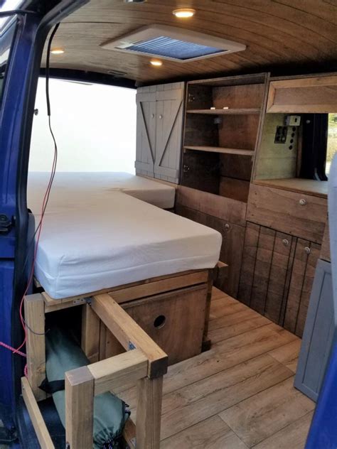 Ausziehbares Camper Bett In Den Camper Einbauen B Rensquad