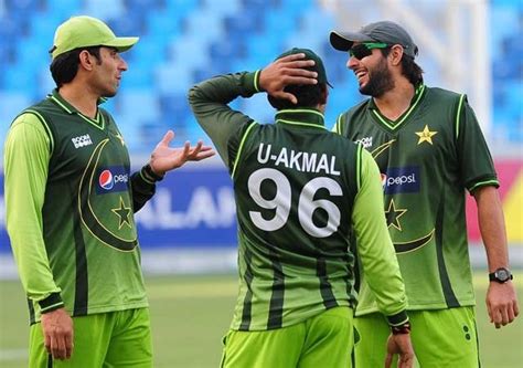 Misbah Ul Haq Shahid Afridi Wrestling News Sports Latest Sports News