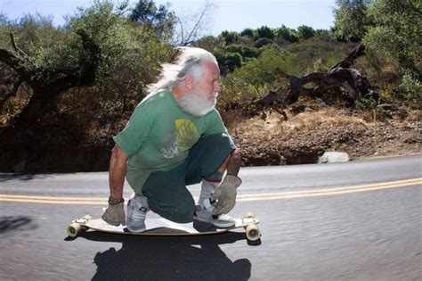 Old Skater Elderly Skater Victor Earhart Cool Old Man Classic