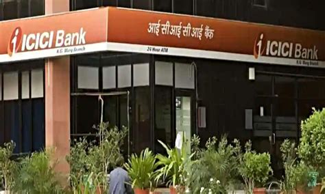 Icici Bank Reports 49 5 Yoy Rise In First Quarter Net Profit To Rs