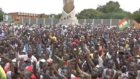 Niger Manifestation Contre La Loi Des Finances Youtube