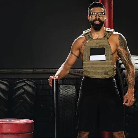 9 Best Weighted Vests To Level Up Your Training Set For Set