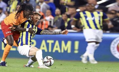 Türk futbolunda devrim gibi karar yolda Dev derbide Arjantinli hakem