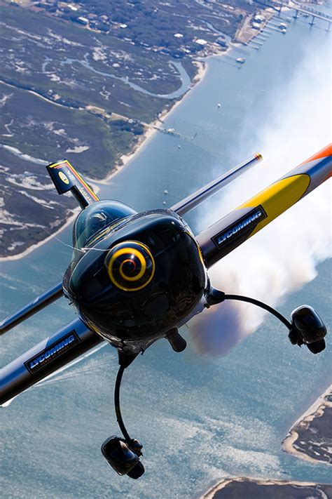 AIRSHOWS – Patty Wagstaff Aerobatic Instruction