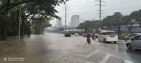 Banjir Kilat Di Beberapa Lokasi Di Kl Selangor Kosmopolitan