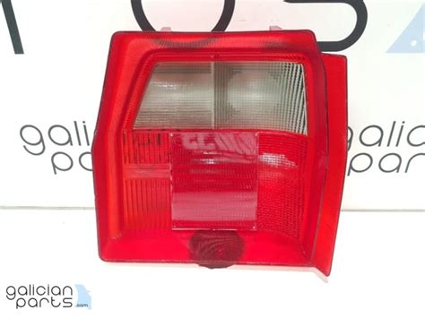 Tulipa Faro Trasero Izq Fiat Uno Nueva Leart