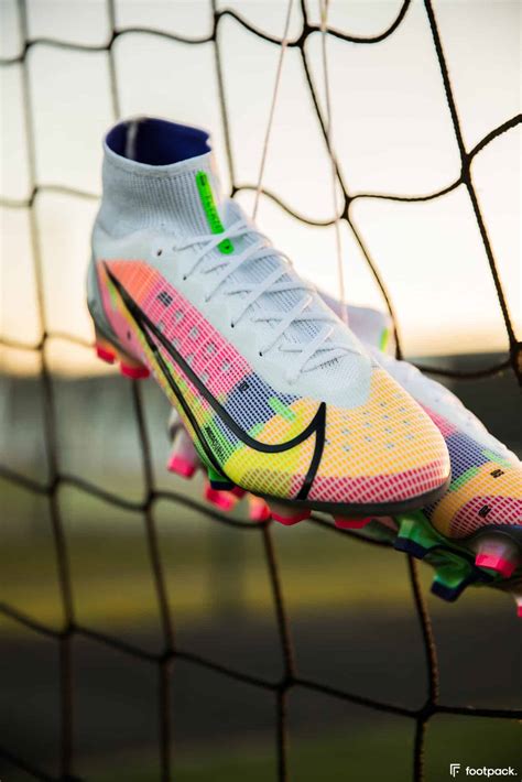 Nouvelle Nike Mercurial Les L Ments Cl S De La Paire Footpack