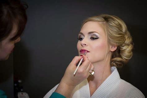 Bridal Makeup Tips for Your Wedding Day