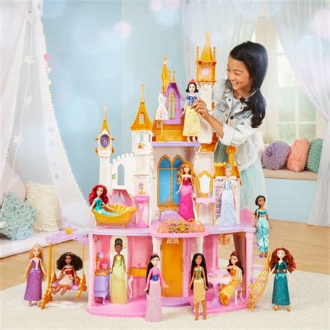 Hasbro Disney Princess Ultimate Celebration Castle Dollhouse 1 Ct