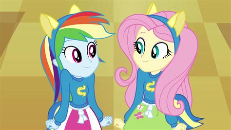 Image - Rainbow Dash and Fluttershy looking at each other EG.png - My ...