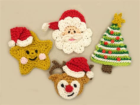 Christmas Set 1 Crochet Applique Pattern Graphic By Homeartist · Creative Fabrica