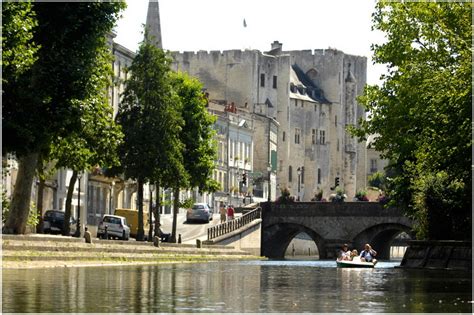 Niort Deux S Vres Poitou Charentes France Cap Voyage