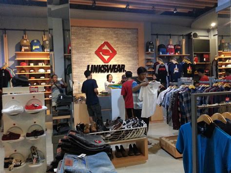 Flocking clothing added a new photo. - Flocking clothing