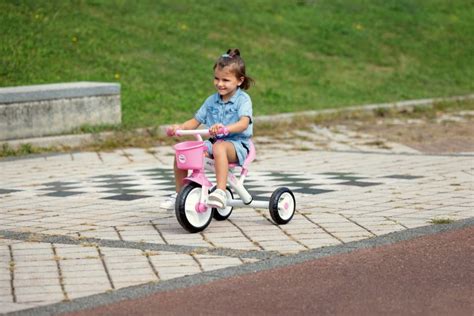 Perché ogni bambino dovrebbe avere un triciclo Beberoyal