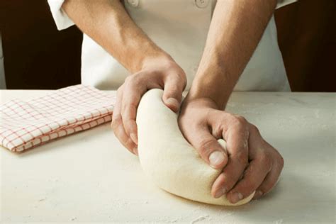 2 Ways To Knead Pizza Dough By Hand Mixer Tutorials