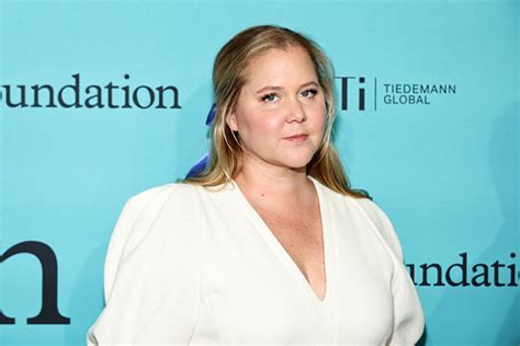 Amy Schumer Reveals She Bronzed Her Uterus After It Was Removed The