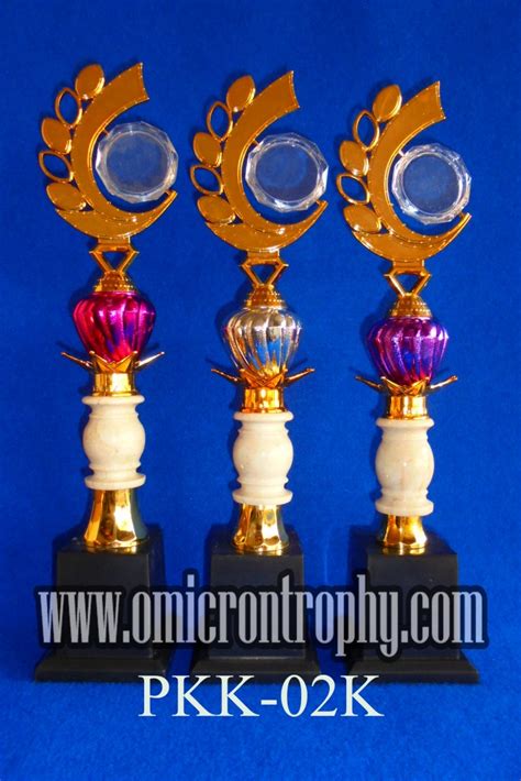 Jual Piala Kecil Satuan Harga Murah Omicron Trophy