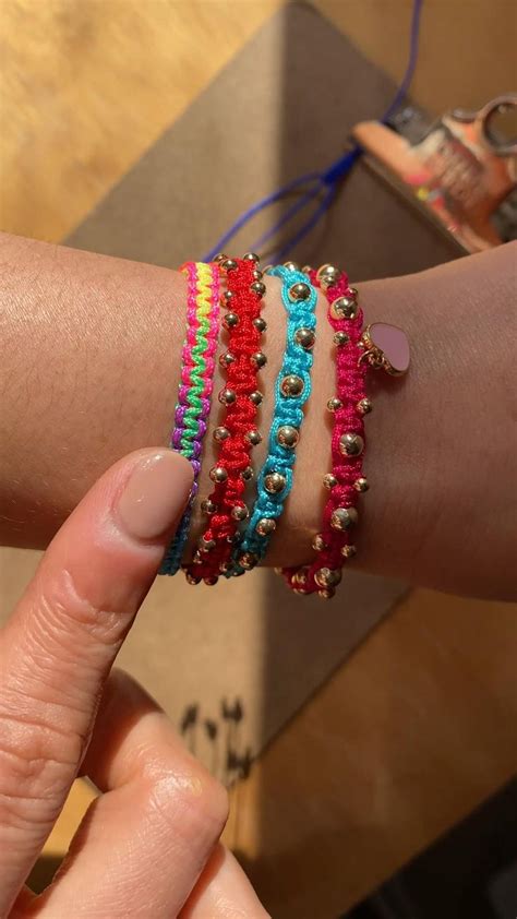 Aprende A Hacer Las Diferentes Formas De Esta Pulseras Con Nudo Macrame