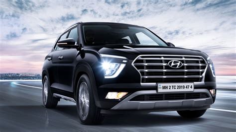 Hyundai Venue Top Vs Hyundai Creta Base Model: Which One Is Better?