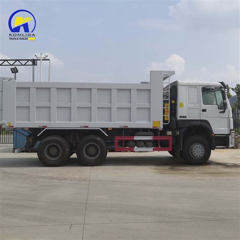 Sinotruck X Howo Wheeler Heavy Duty Cbm M Dump Truck