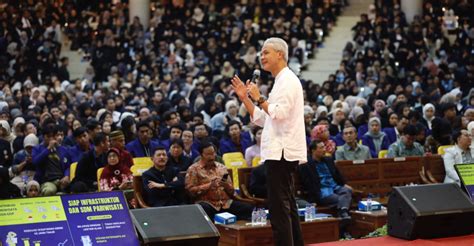 Ganjar Ajak Mahasiswa Tangkap Peluang Pengembangan Ekonomi Biru Dan Hijau