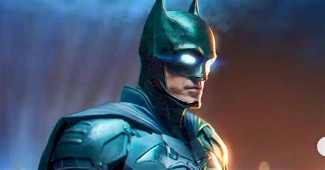 The Batman Full Batsuit Revealed In New Set Photos