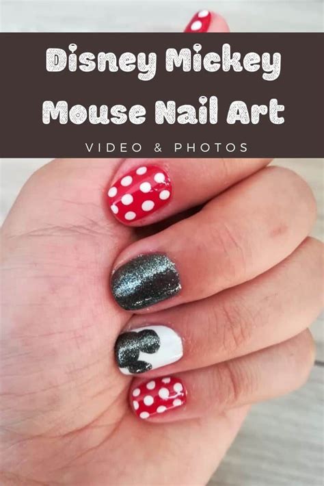 Simple Disney Nail Art Ideas For Mickey Mouse Nails Disney Toe Nails