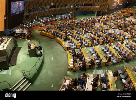 Un General Assembly Desks Hi Res Stock Photography And Images Alamy